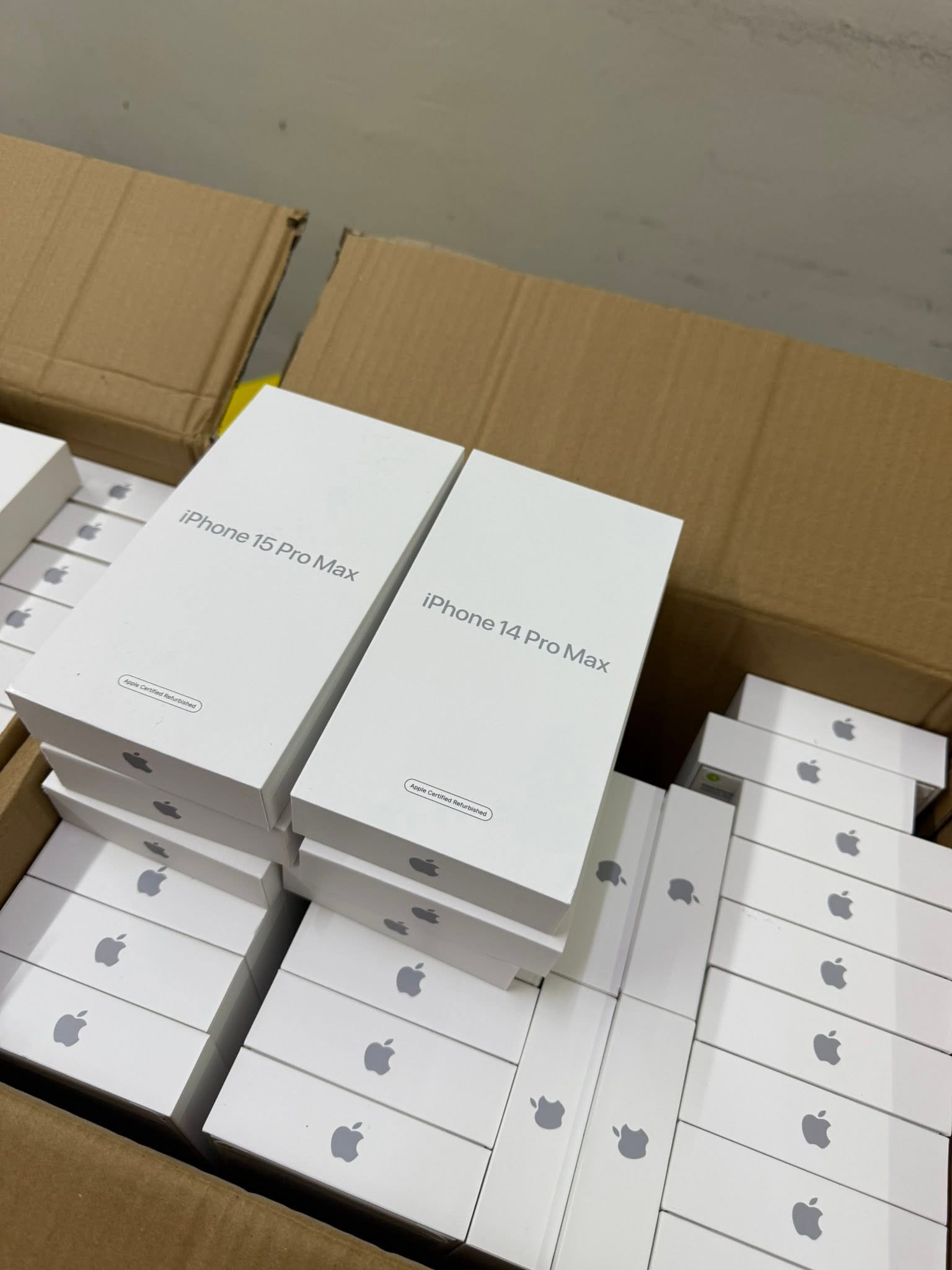 iPhone 15 Pro Series ภาพสินค้า 3