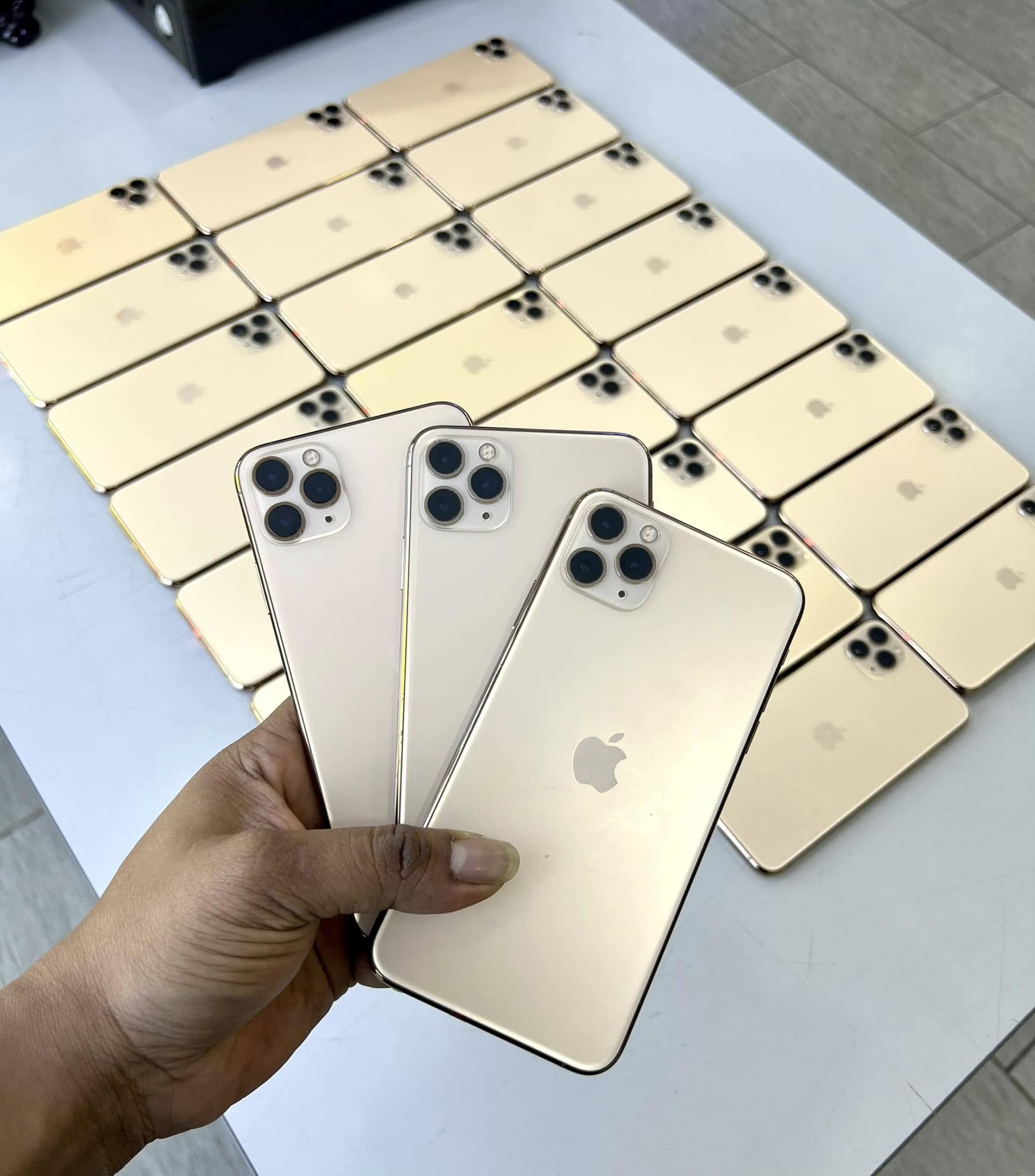 iPhone 11 Pro Max ภาพสินค้า 1